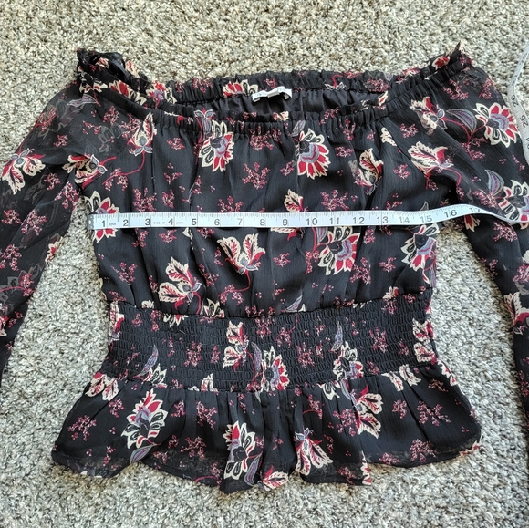 Floral Off the Shoulder Blouse - Large - Cinched Waist - Picture 7 of 8